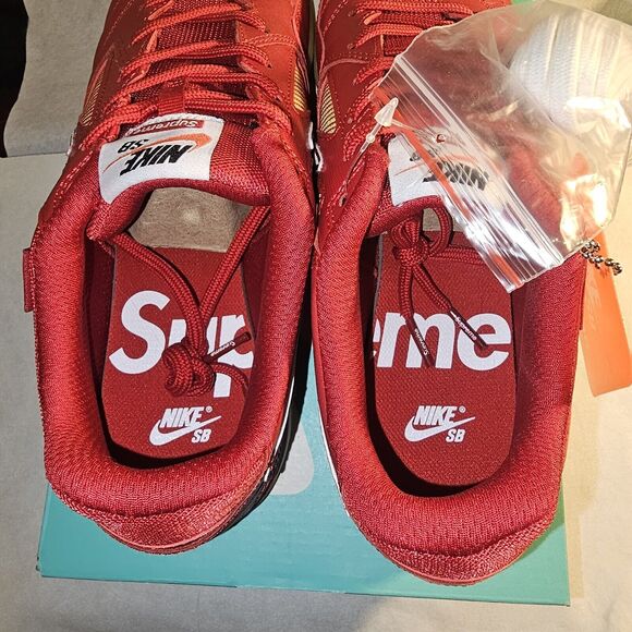 Supreme Nike SB Gato QS World Famous Gym Red White Gum 2018 Size 8 New main image 6